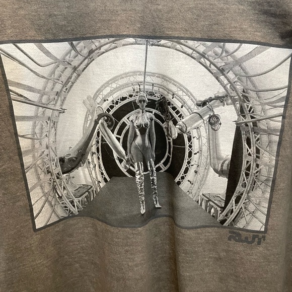 Beyoncé Renaissance World Tour official merchandise 2023 Medium - Picture 3 of 10